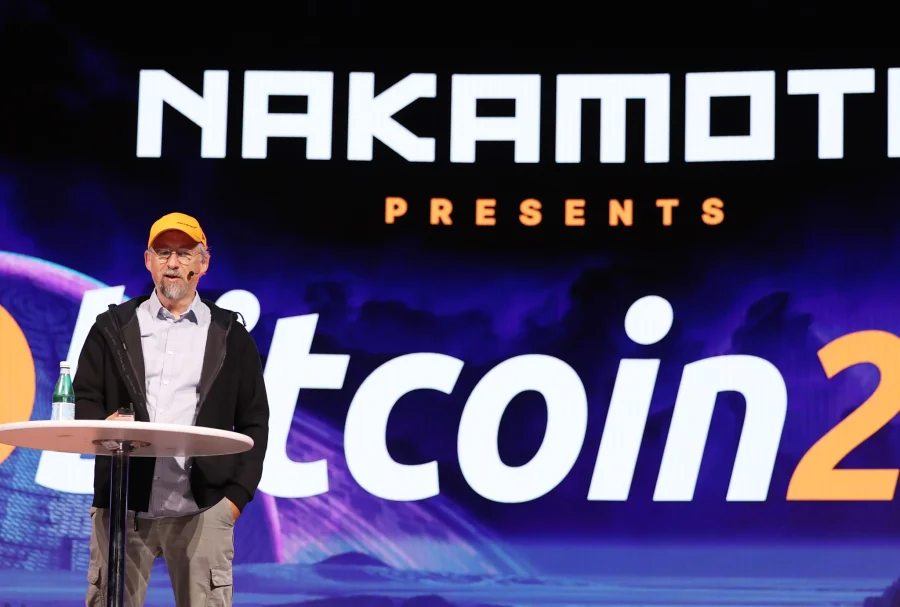 Satoshi Nakamoto Identity Reveal Shakes Bitcoin World