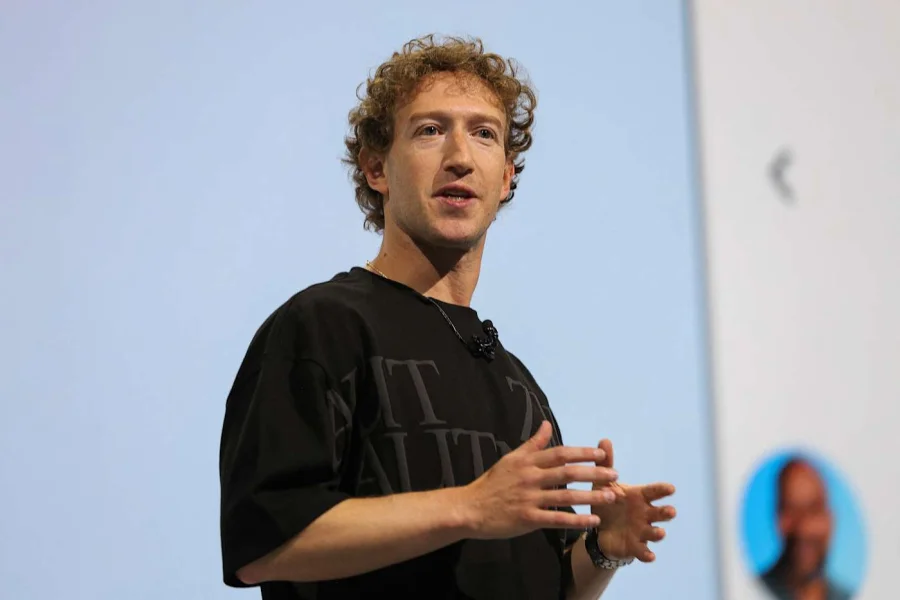 Alert Meta Building Mark Zuckerberg AI Clone For Employees