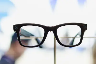 Warning Meta Smart Glasses Facial Recognition Sparks Predator Fears
