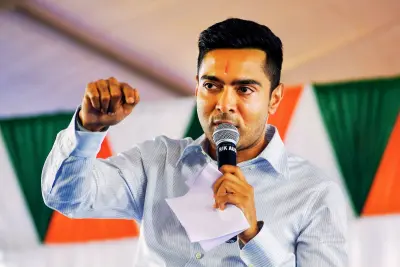 Alert TMC Leader Abhishek Banerjee Slams BJP Bengali Harassment