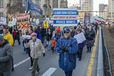 War Tax Resistance Protesters Refuse Federal Income Tax