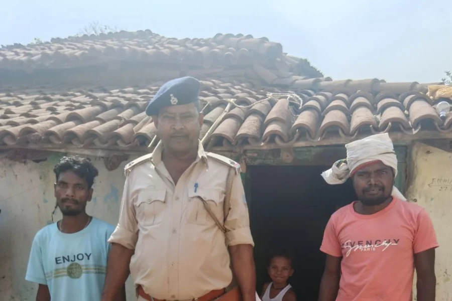 Alert Gumla Police Issues Notice to PLFI Commander Mukesh