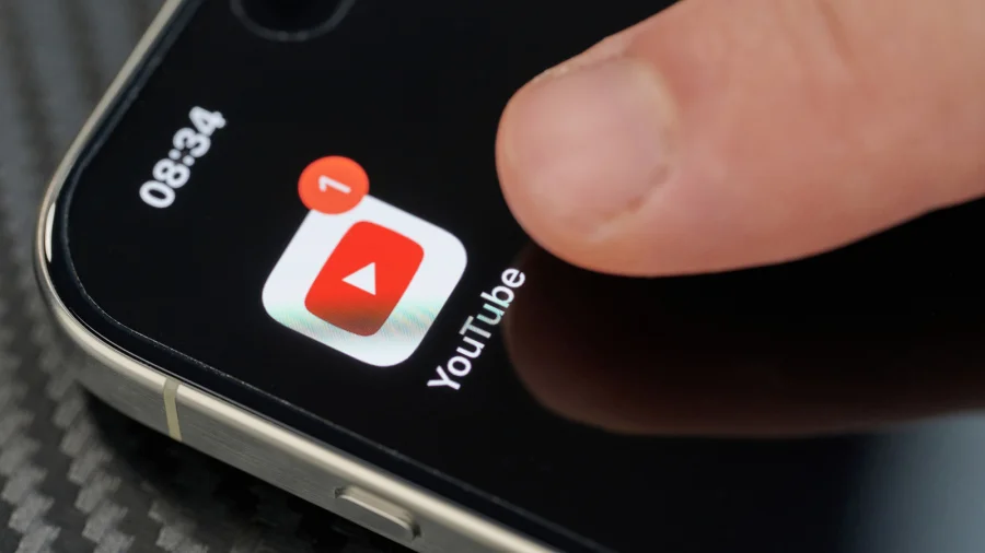 YouTube PiP Mode Now Free for All Users