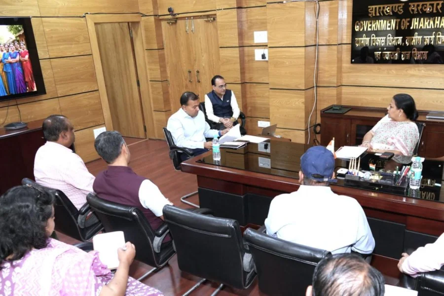 IIM Kolkata to Train 50K Women as Crorepati Didi in Jharkhand