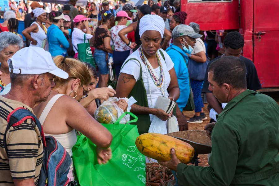Cuba Economy Collapse: Basic Goods Now in US Dollars