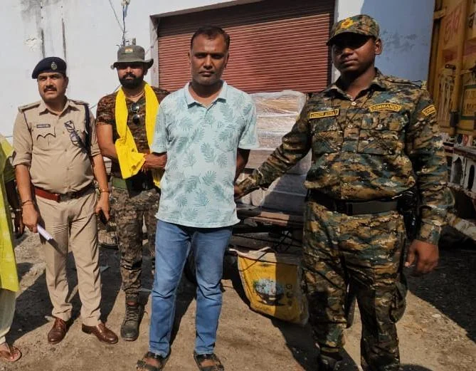 Katihar Police Arrests Man with 1500 Codeine Syrup Bottles