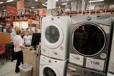 Whirlpool CEO Calls Iran War Impact Recession