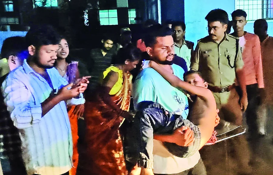 Sasaram Mela Accident: 10 Injured as Giant Swing Collapses