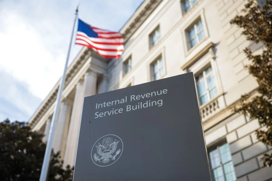 Trump IRS $10B Suit Sparks $1.7B Fund Plan