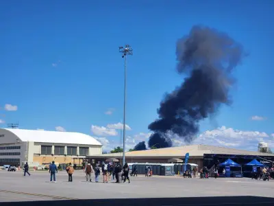 Idaho Air Show Crash: Navy Jets Collide, Crew Safe